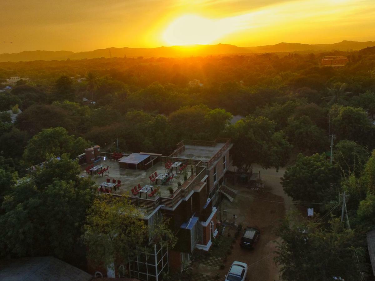Eternal Lodge Bagan Eksteriør bilde